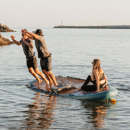 Weekender Crew XL Multi-Person Inflatable Stand Up Paddle Board 15’